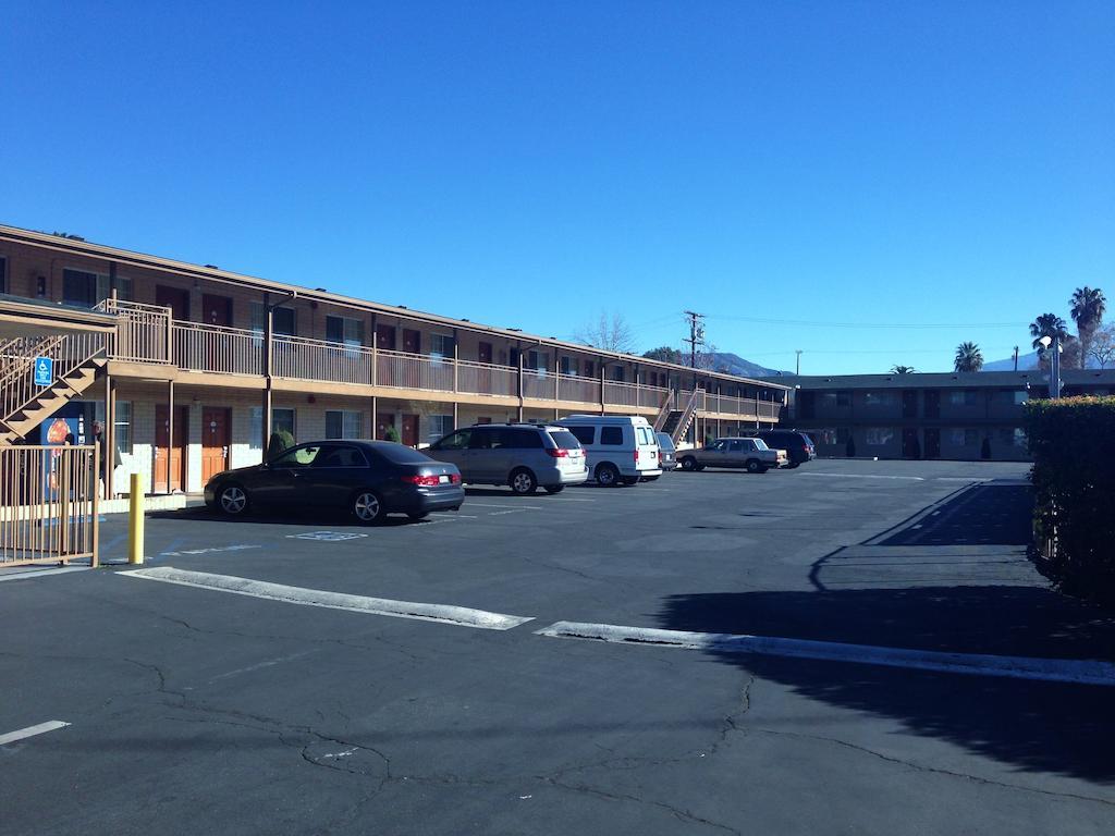 Downtown Motel 7 San Bernardino Exterior photo